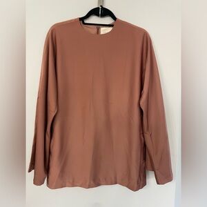 VEILED Collection New York, Small, women’s earthy red brown satin feel tunic EUC